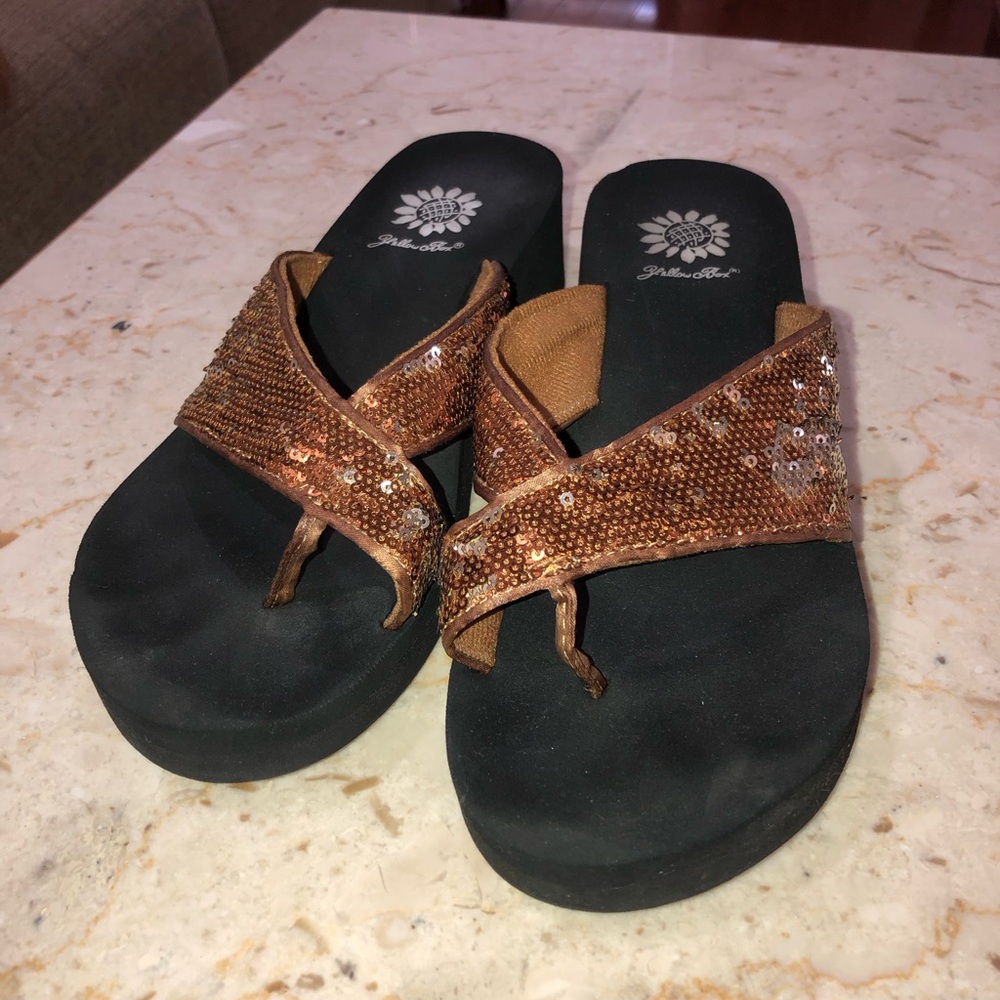 Yellow Box Sandals Flip-flops